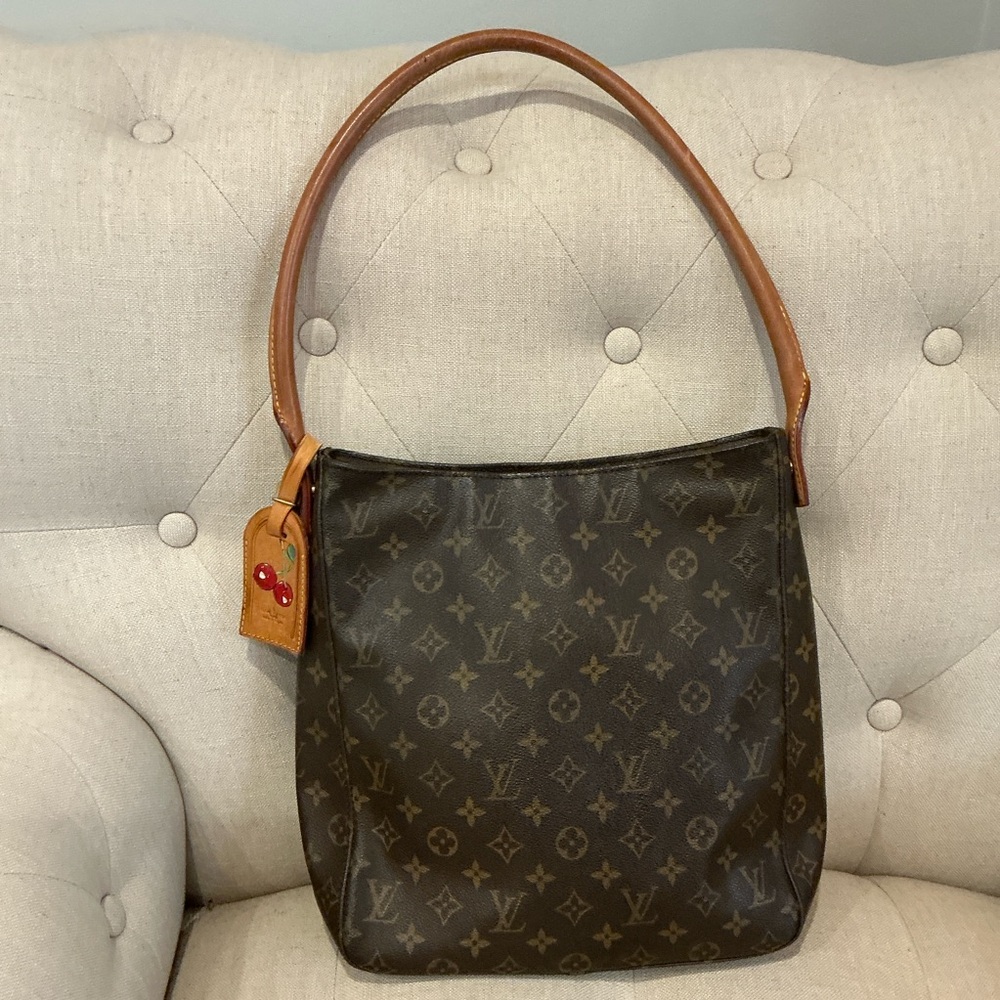 Louis Vuitton Looping MM Monogram Zippered Tote Bag w/ Hand Painted Luggage Tag